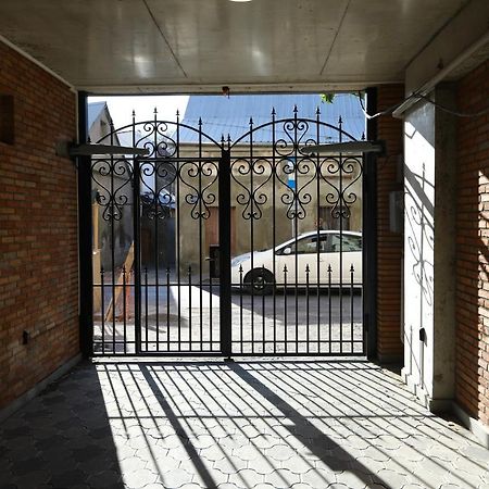 Brick House Apartment Tbilisi Luaran gambar