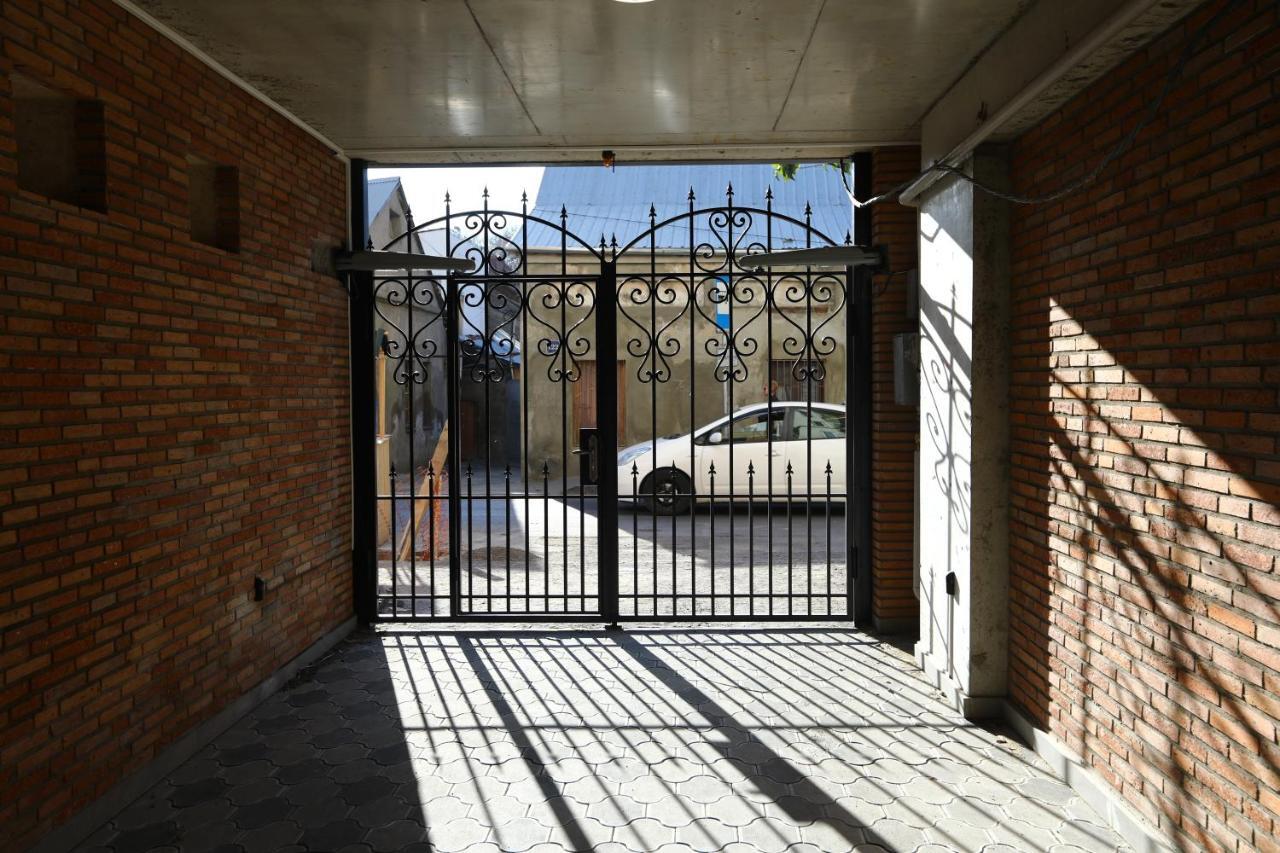 Brick House Apartment Tbilisi Luaran gambar